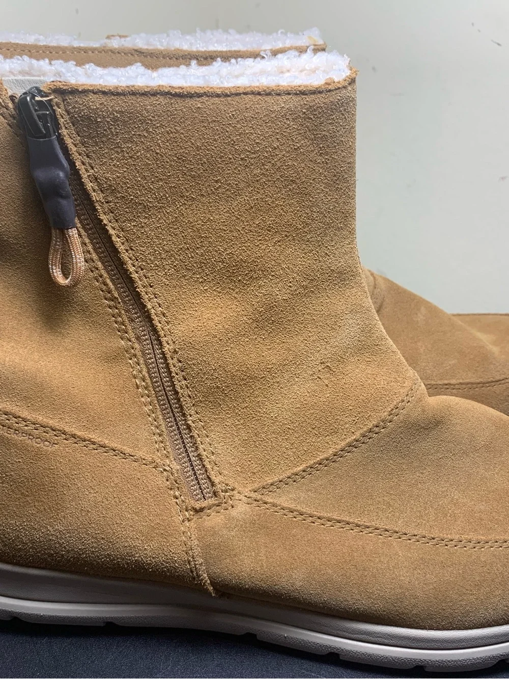 Men’s Sorel Suede/Waterproof Boots (Size 12 US) New!